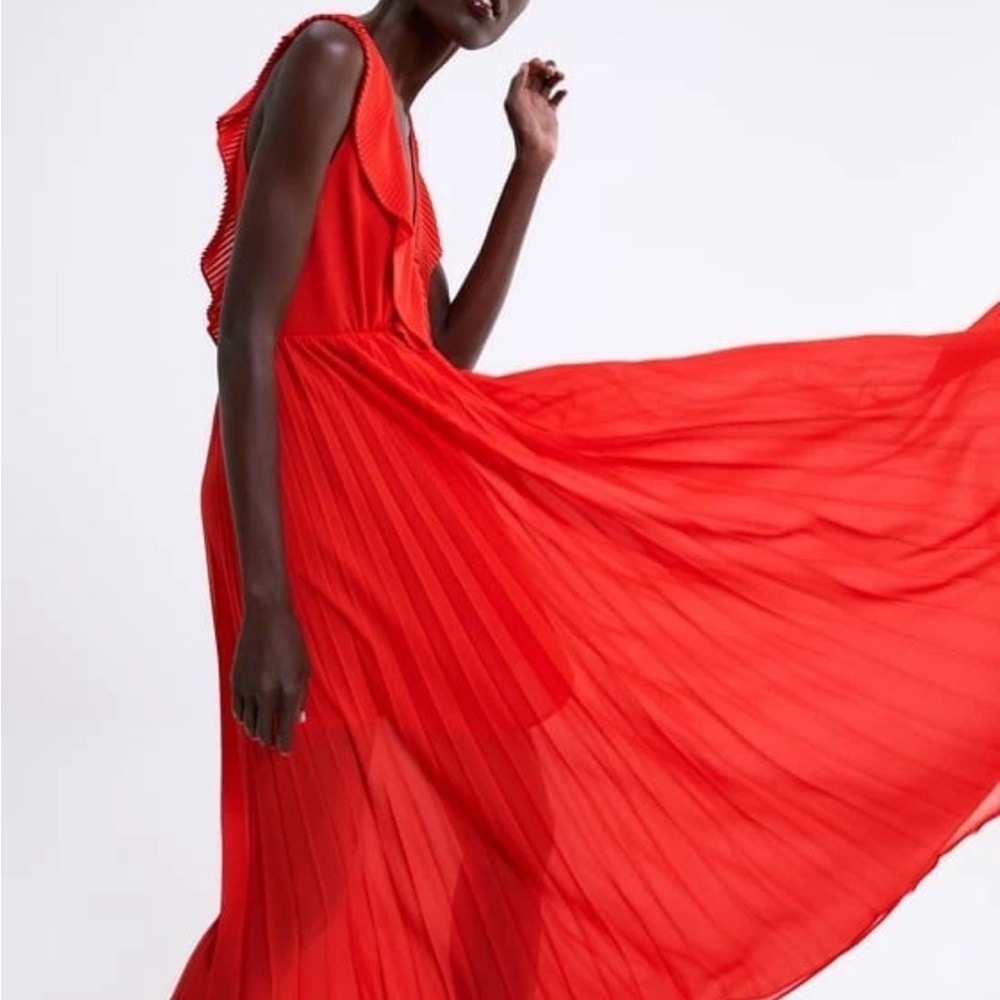 Zara Elegant Red Sleeveless Dress ruffled